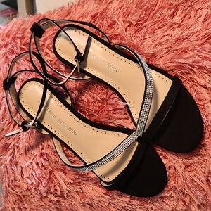 NEW Adrienne Vittadini Black Rhinestone Dress Shoes
